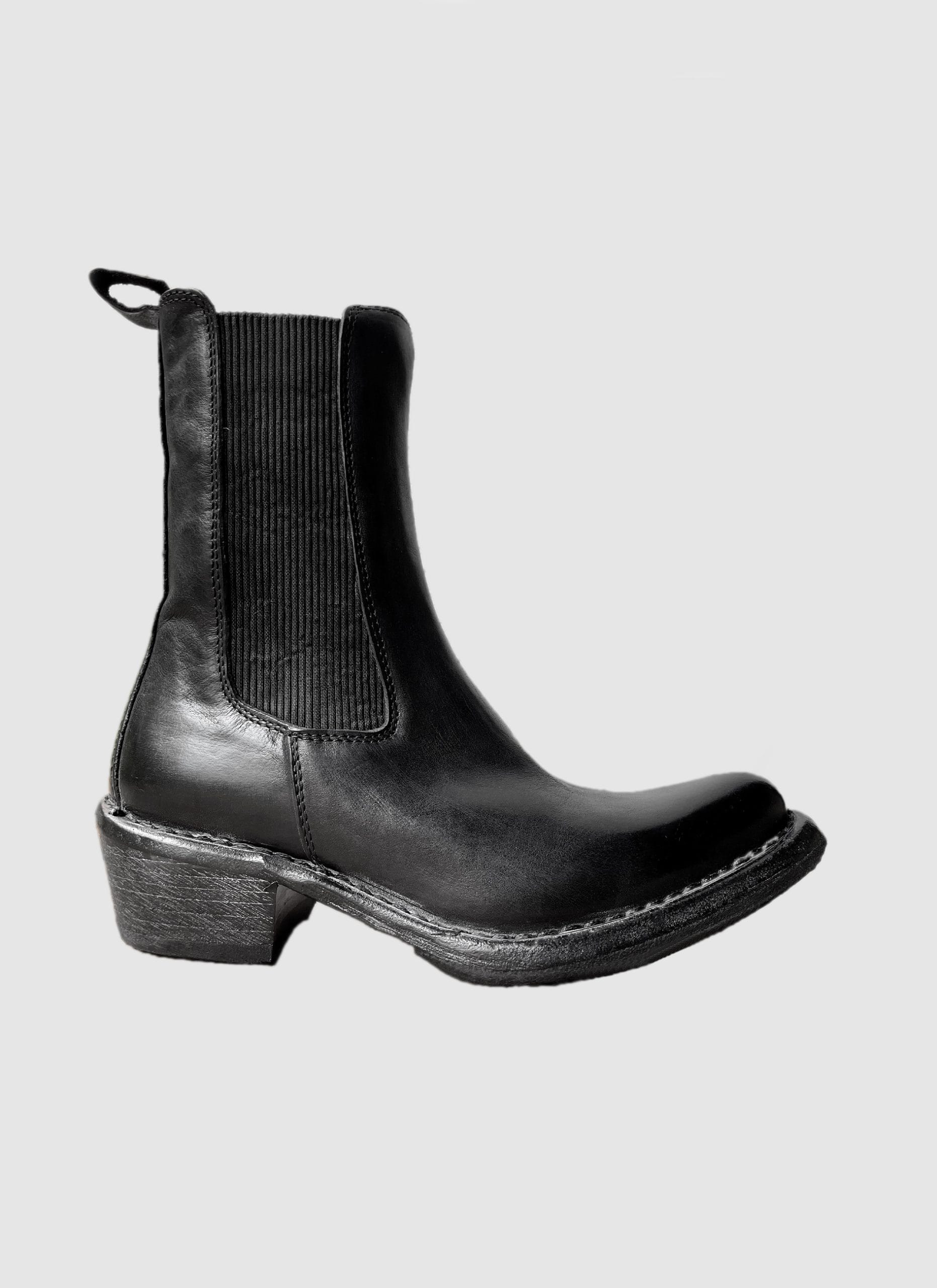 MOMA Ankle boots